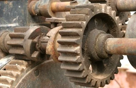 Machine van hout rad.jpg