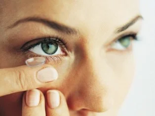 contacts-Douglas-Leisner-Optometrists-gas-permeable-keratoconic-CRT.jpg