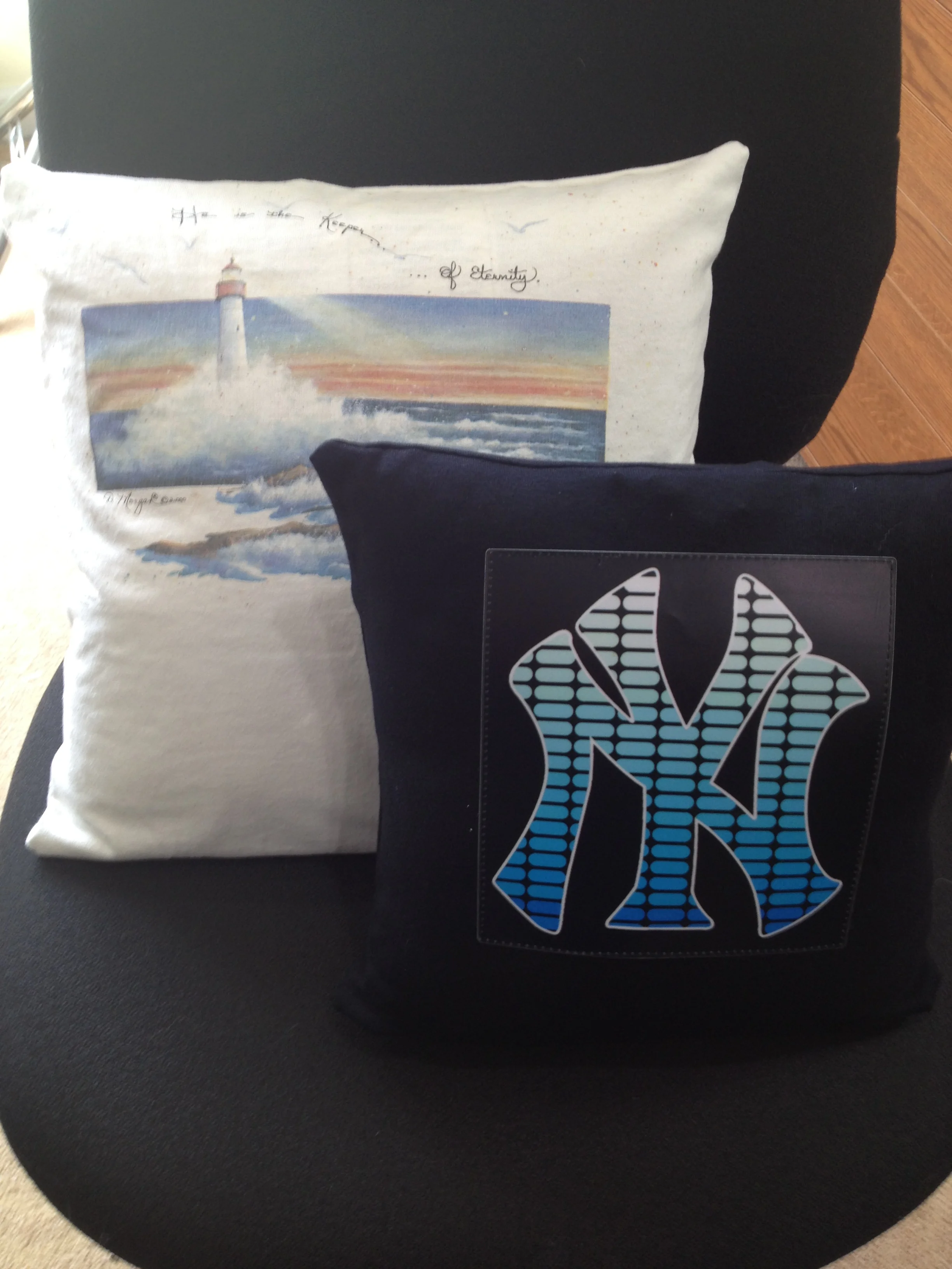 bothpillowsdone.jpg