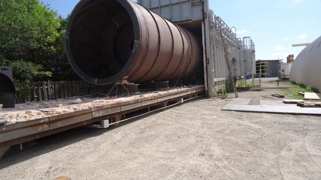 Drum transferred into the annealing furnace for relieving internal stresses