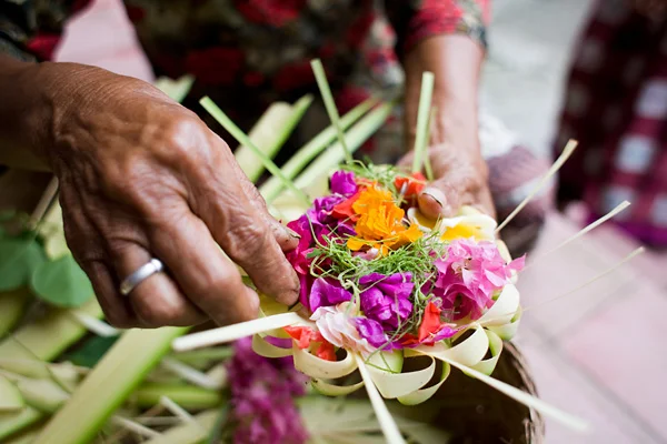 Bali Documentary Photographs: Balinese Prayer Offerings