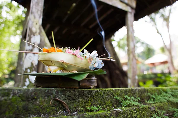 Bali Documentary Photographs: Balinese Prayer Offerings