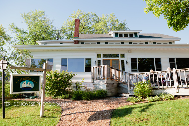 RiversideInn_002_WEB.jpg