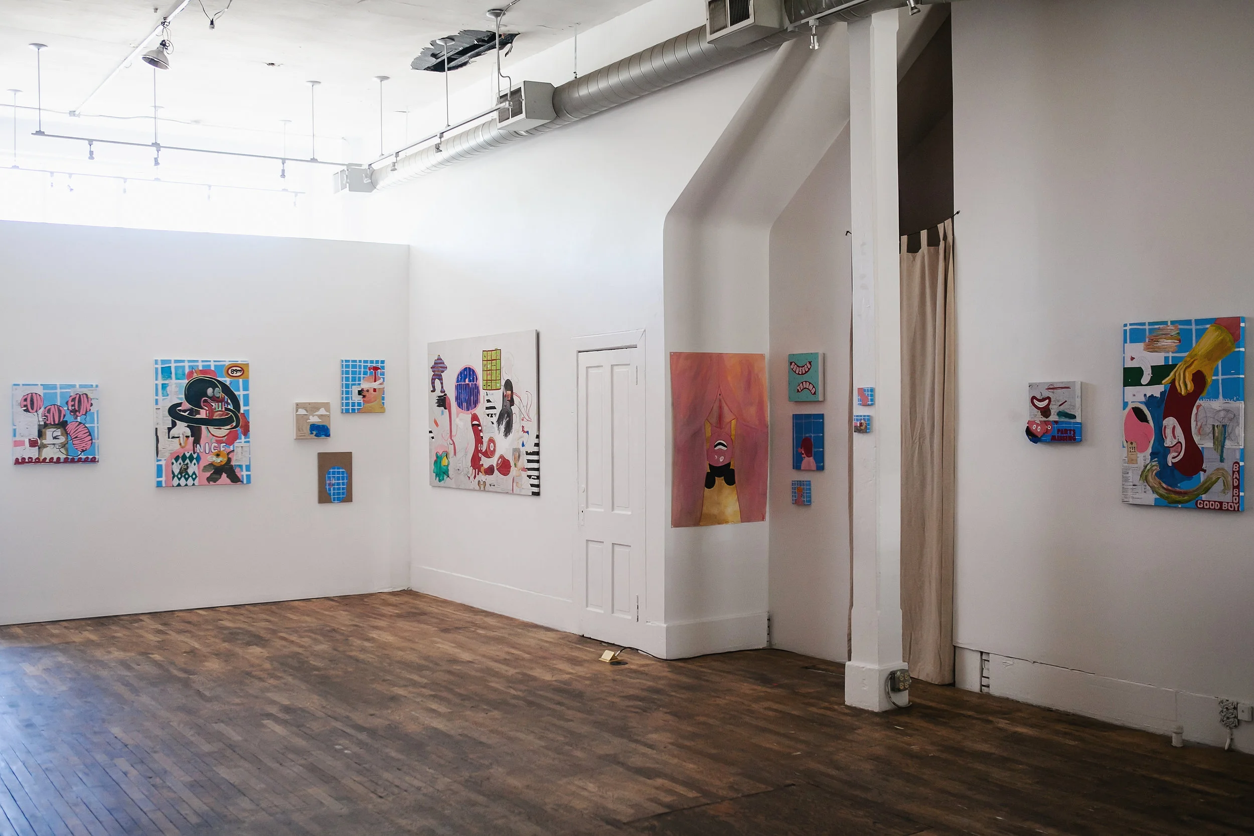 Gallery View