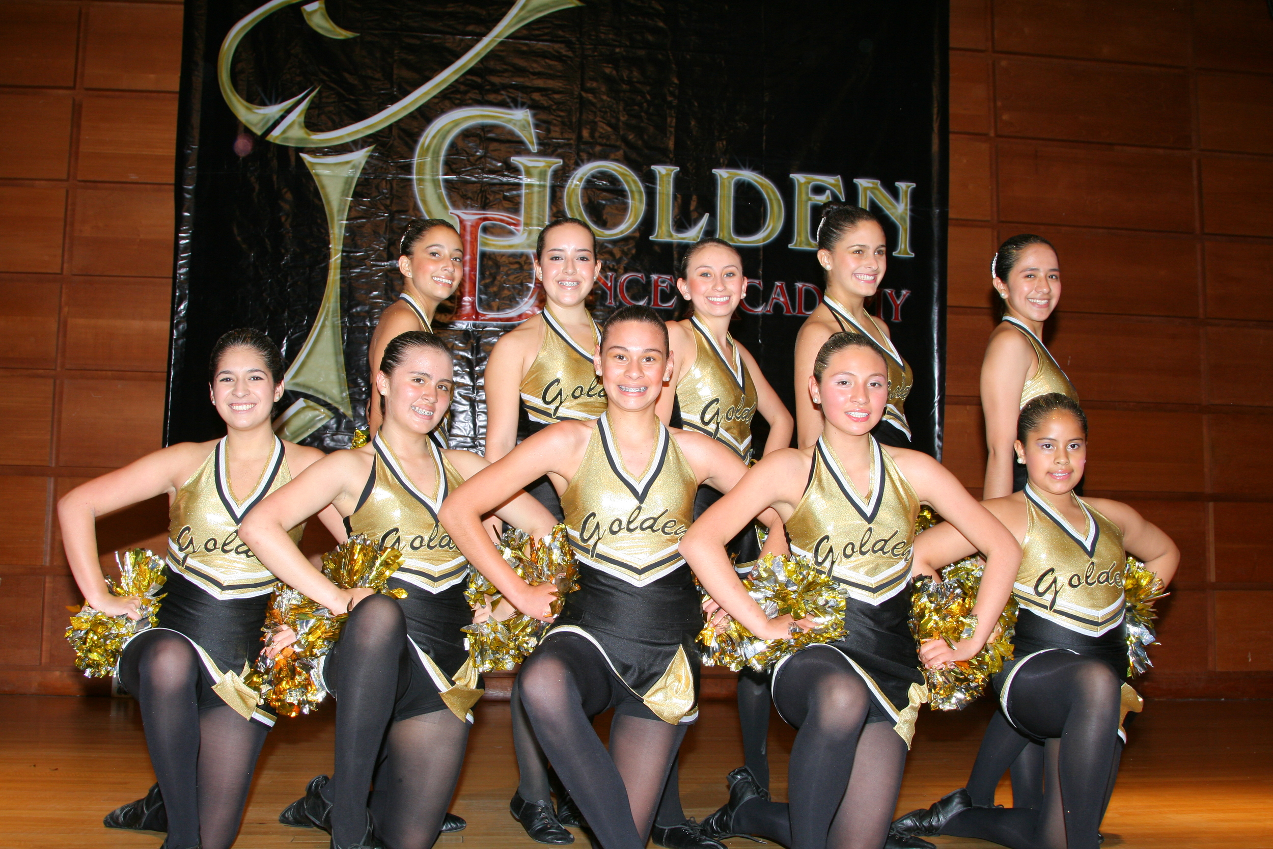 2008 Senior Jazz & Pom Team.JPG