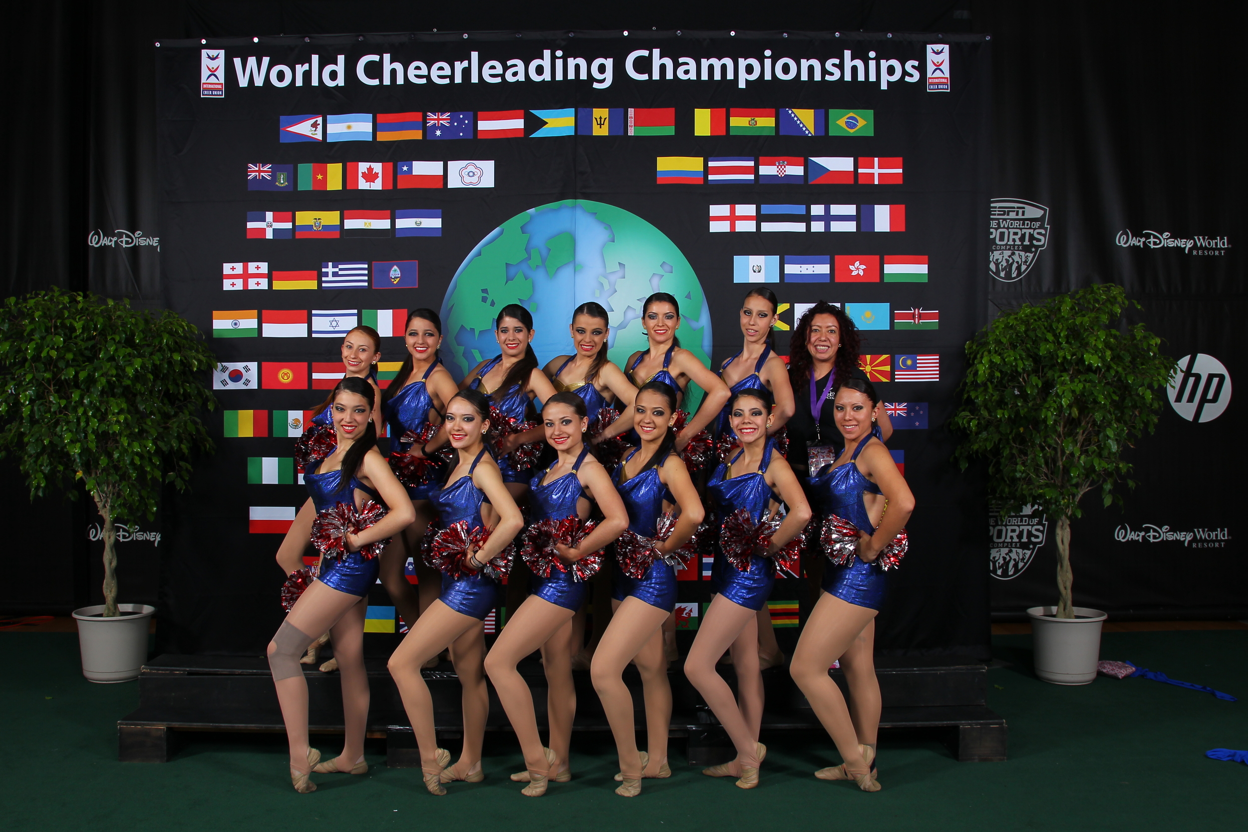 2013 Elite Jazz & Pom Team.jpg