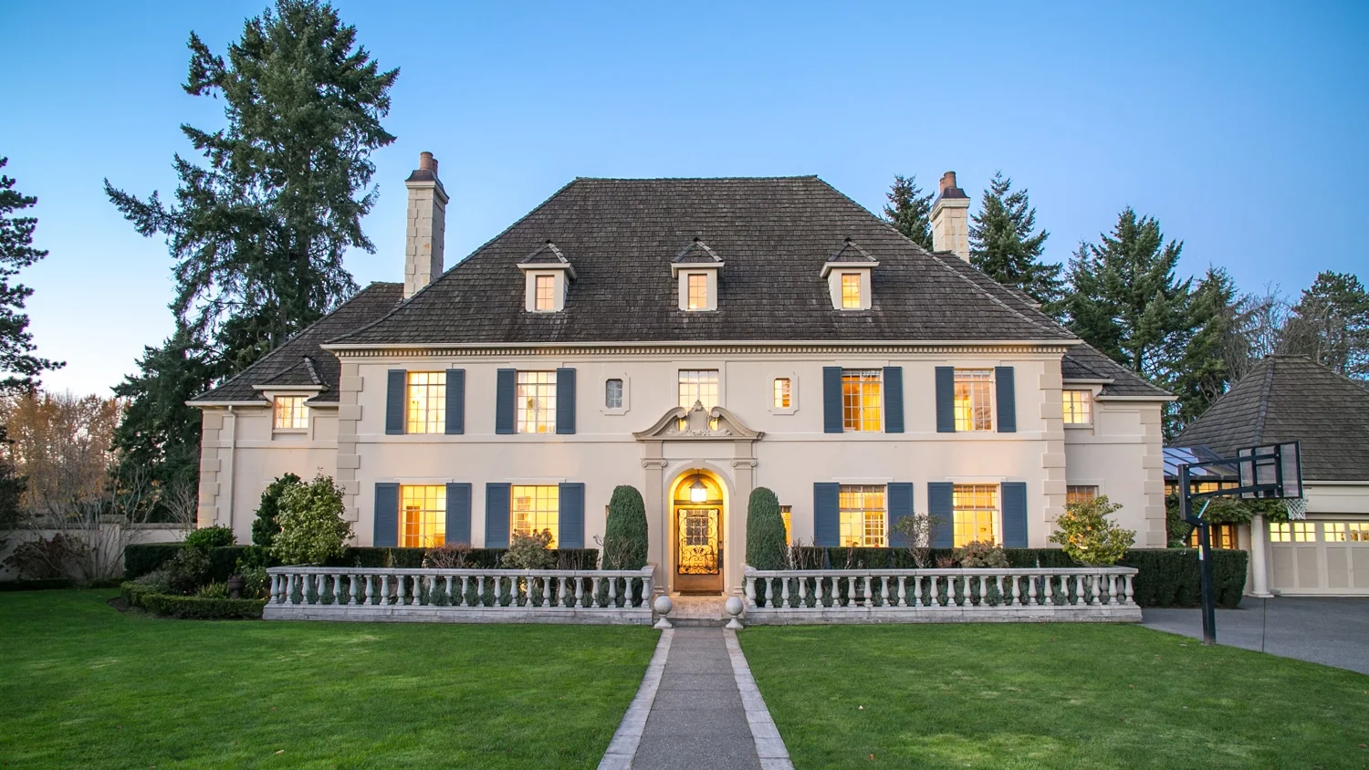 Luxury Real Estate
