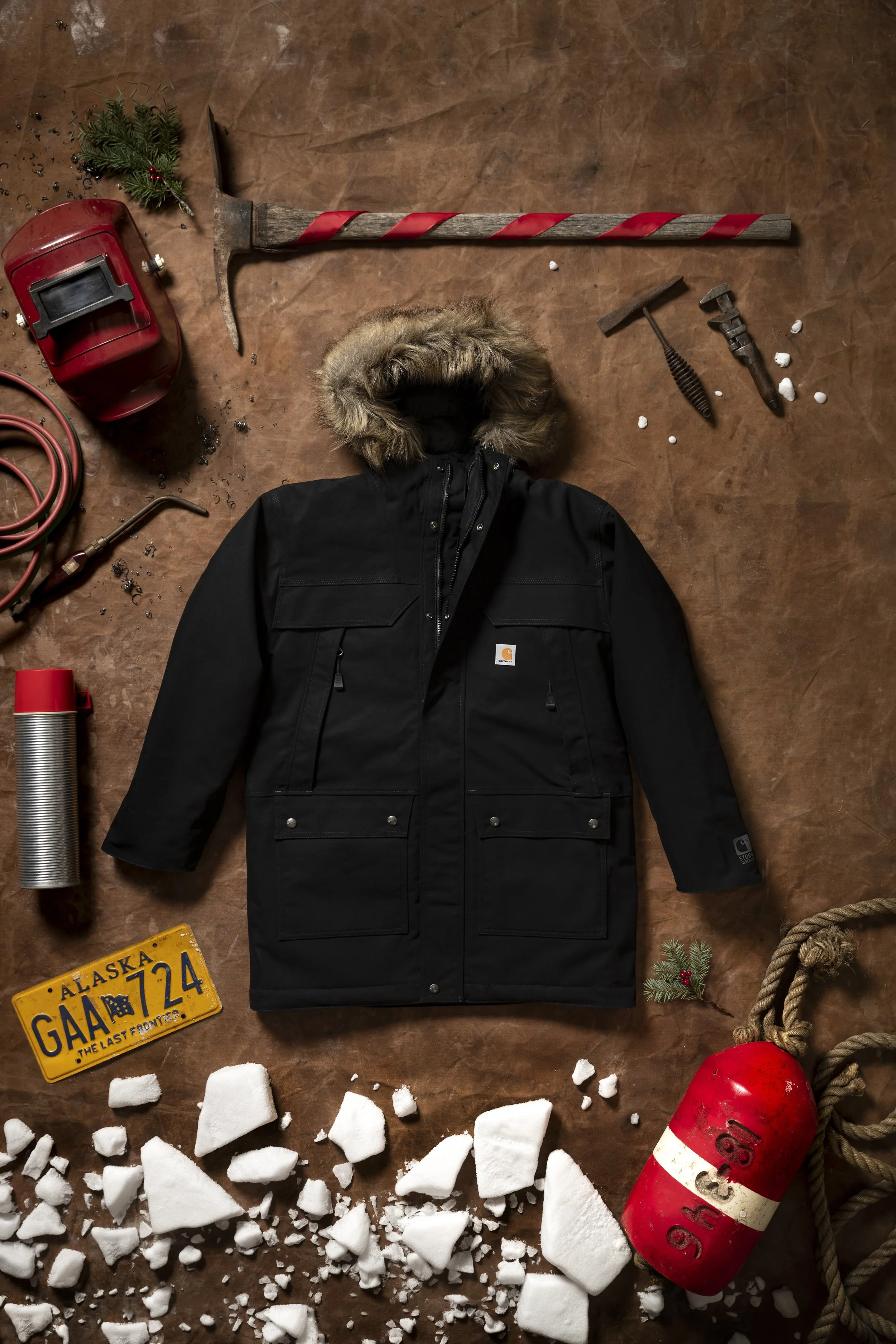 Carhartt_Holiday_2018-404-Edit_frozenplate_VERT.jpg