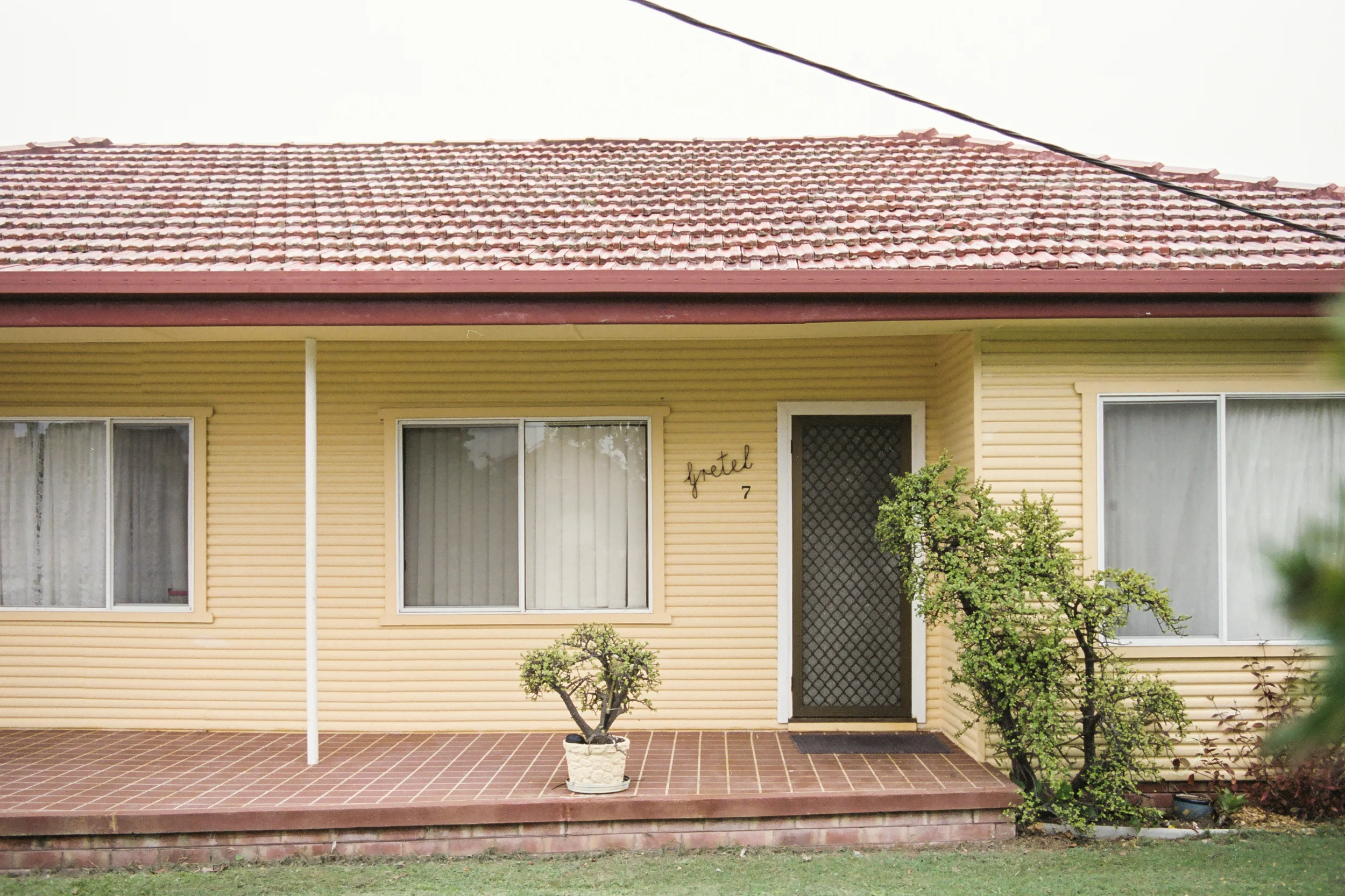 suburbia_edit-74.jpg