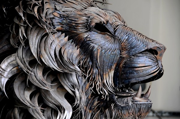 metal_lion_sculpture-by-selcuk-yilmaz6.jpg