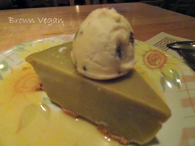 avocadolemonpiejune2012.jpg