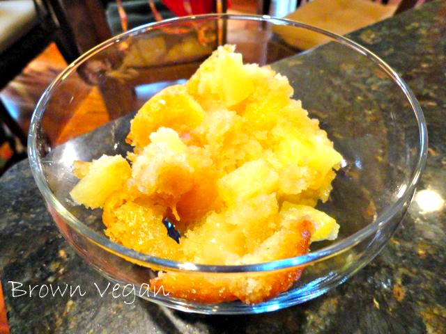 pineapplecrumbcakejuly2012.jpg