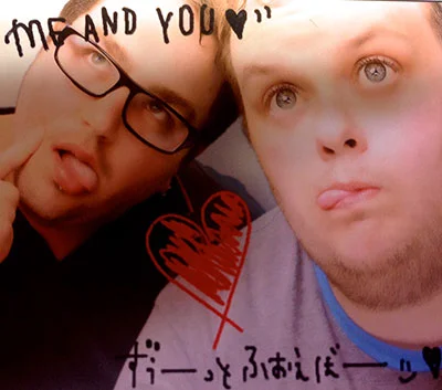 With a simple click you can give yourself Anime eyes in a Purikura booth!