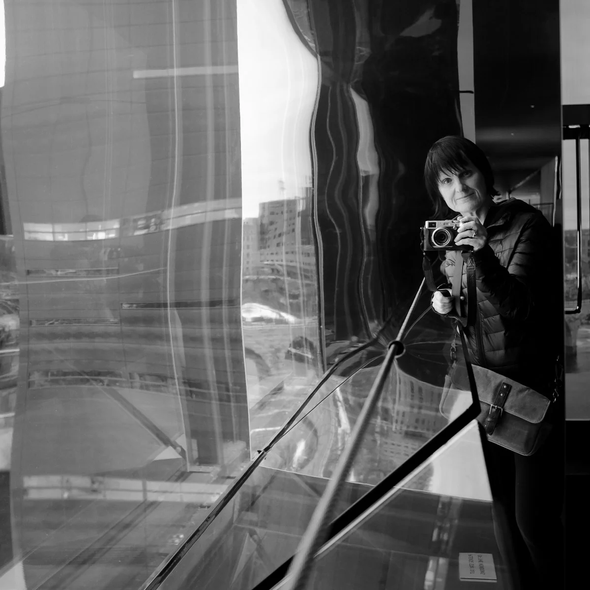 ©Valerie Jardin - Mirrored-Me-13.jpg
