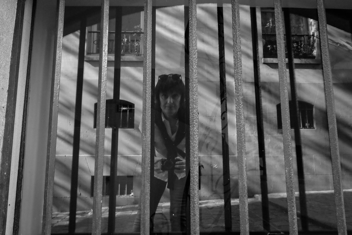©Valerie Jardin - Mirrored-Me-21.jpg