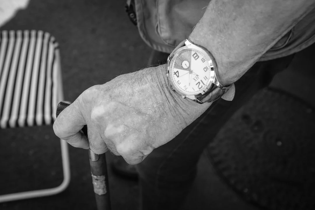 ©Valerie Jardin - Hands-6.jpg