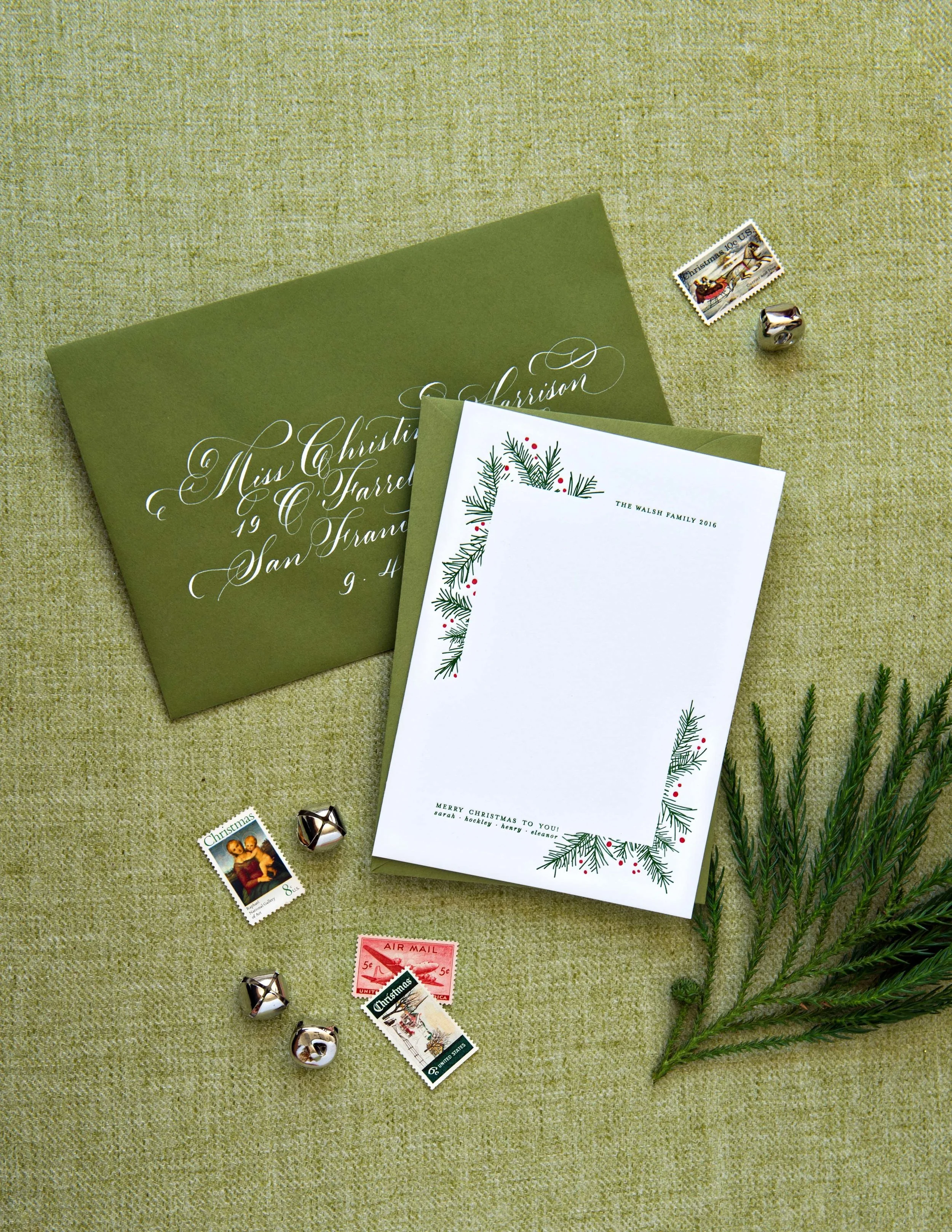 Holiday_PondREV_HautePapier.jpg