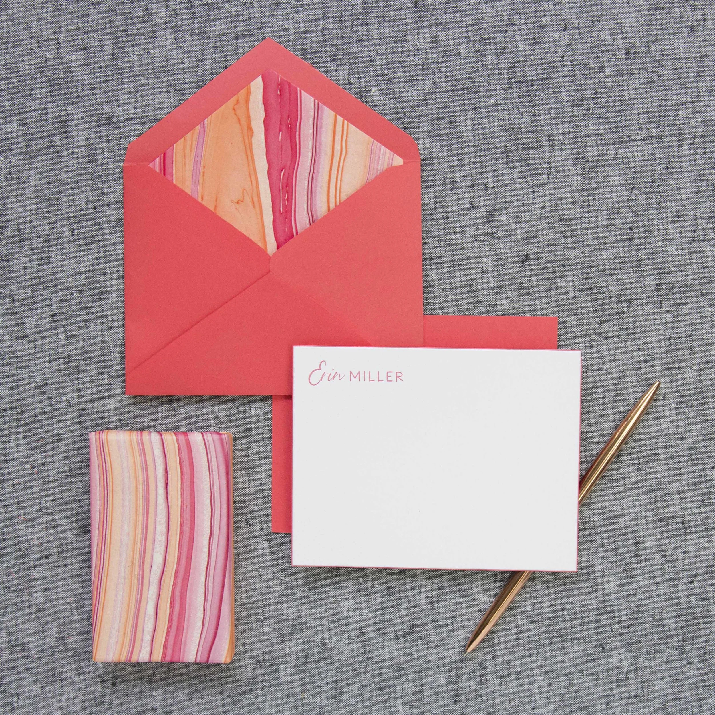 BN_D12_L314_Stylized_GoldPen_HautePapier_4x4.jpg
