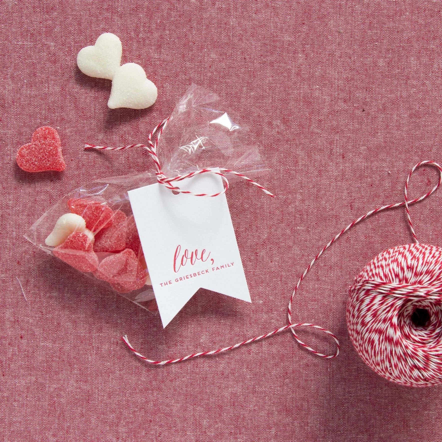 PGT_T138_Stylized_Valentine_Twine_Gummies_HautePapier.jpg