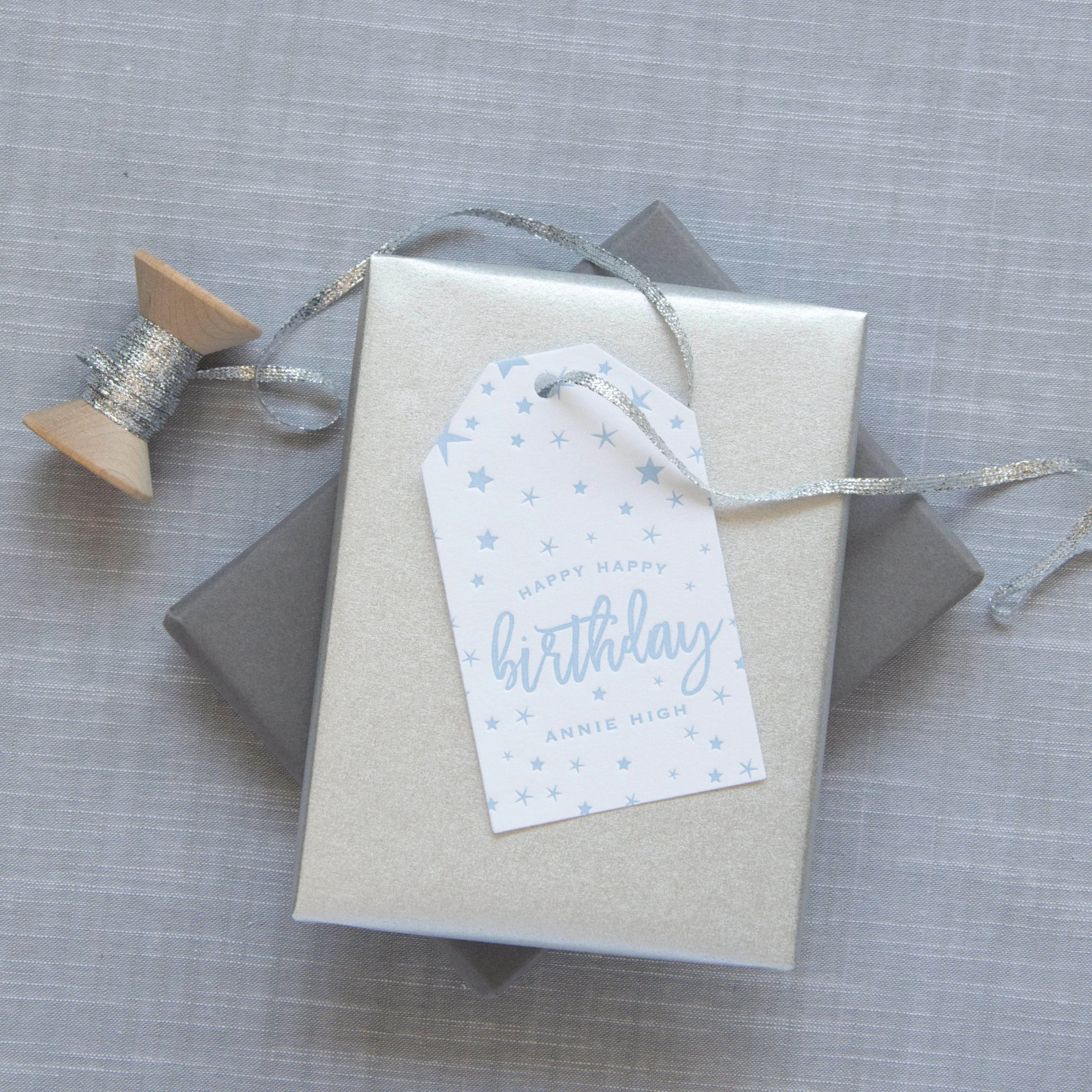 PGT_T216_Stylized_SilverRibbon_HautePapier.jpg