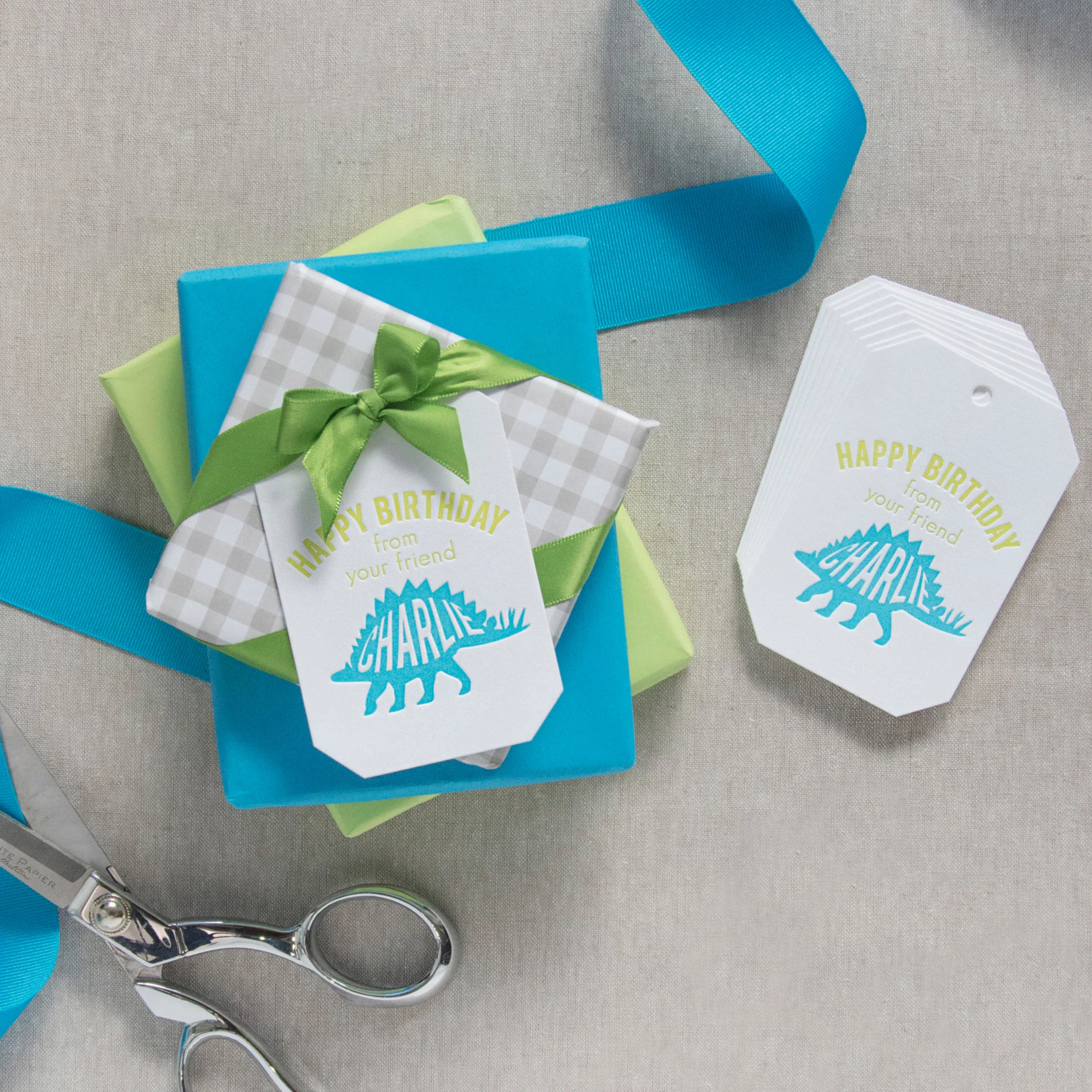 PGT_T326_Stylized_SilverScissors_HautePapier.jpg