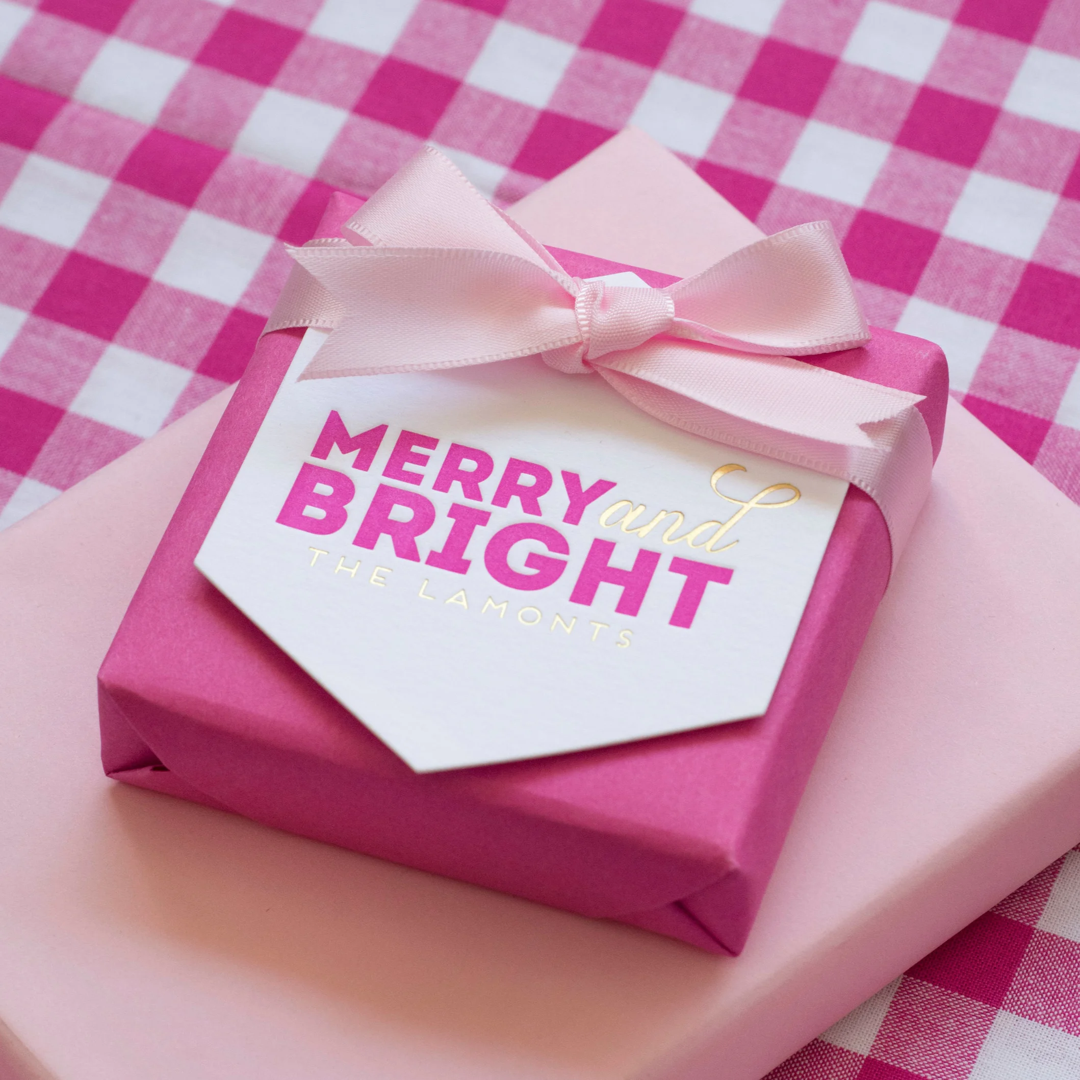 PGT_T44_Stylized_PinkHoliday2.jpg