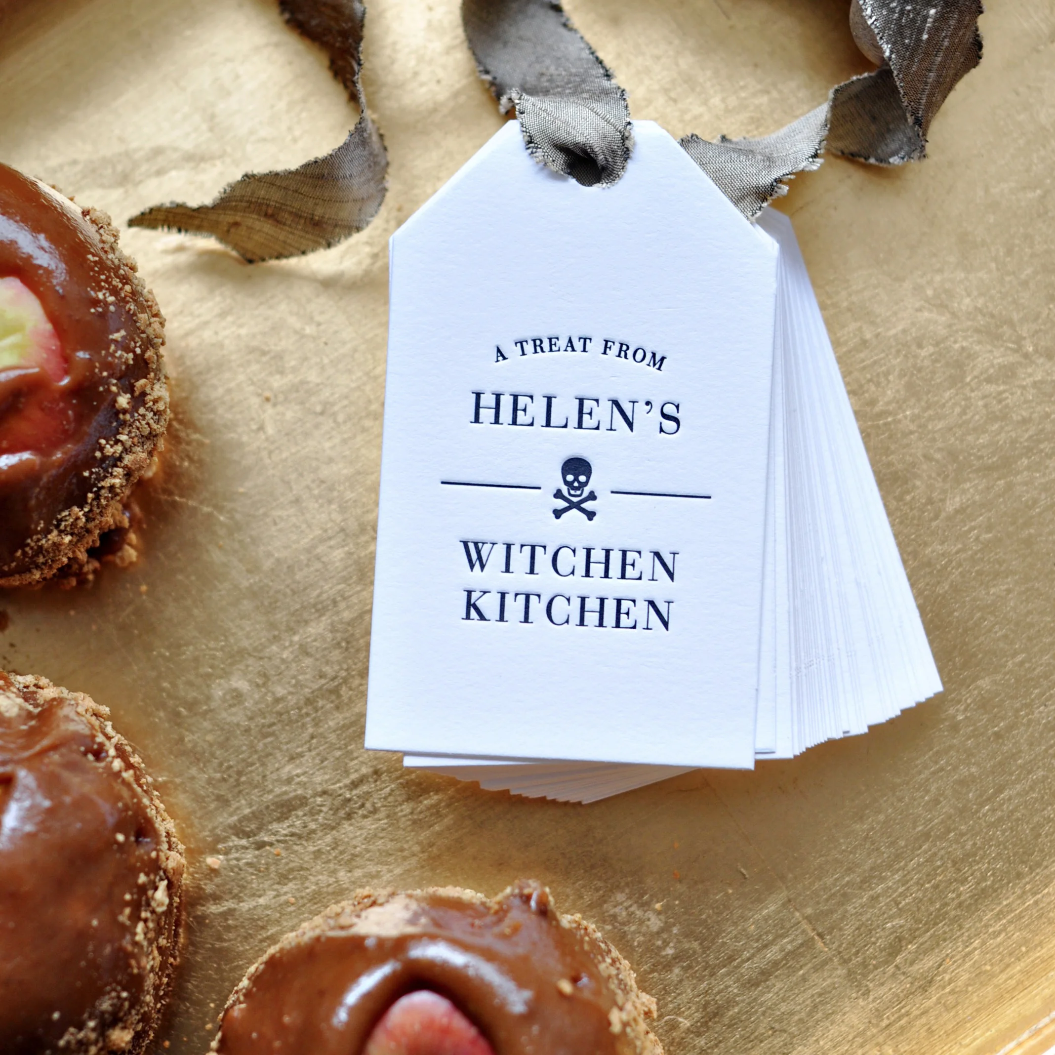 PGT_T81_Halloween_Apples_HautePapier.jpg