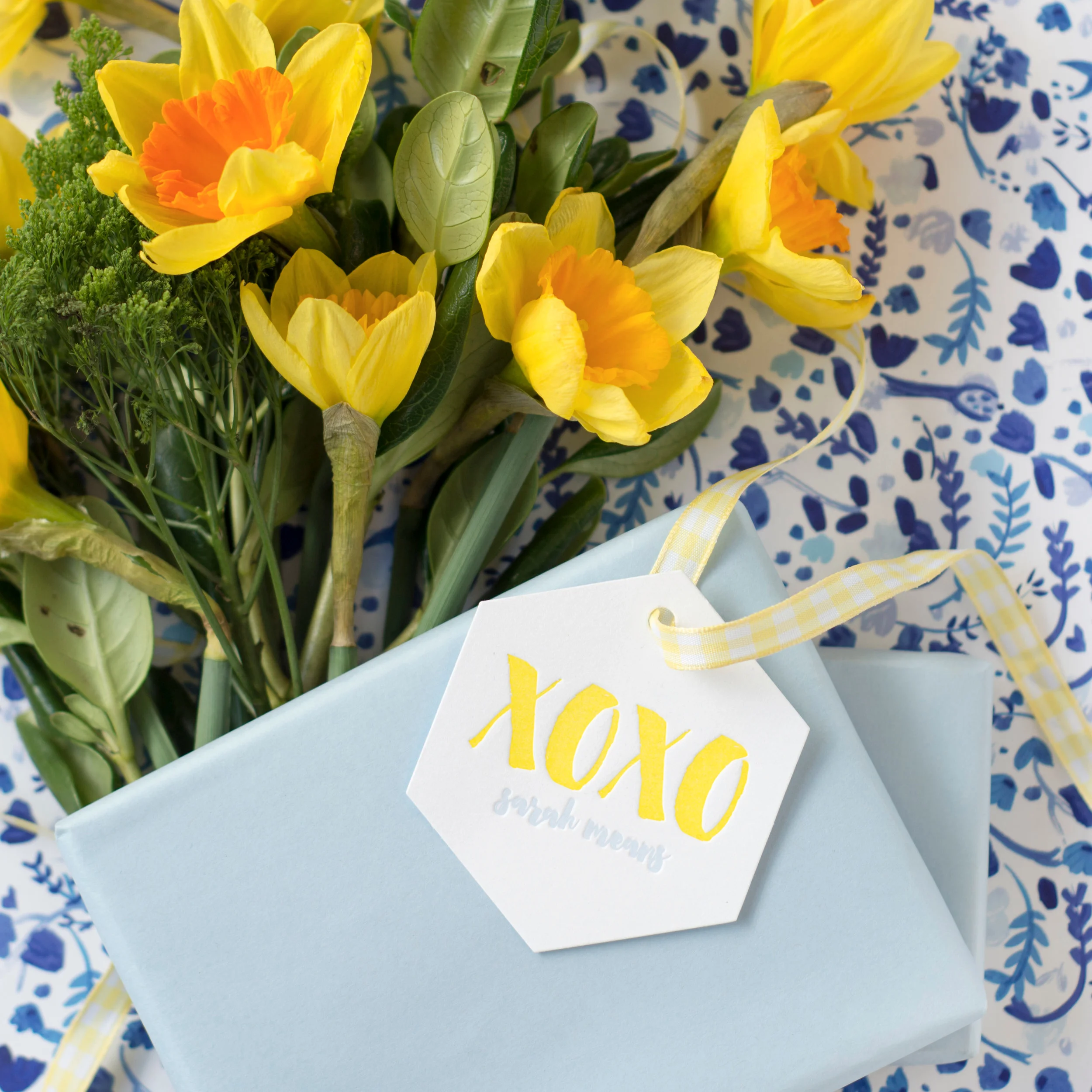 PGT_T88_Stylized_L354_Daffodils_HautePapier.jpg