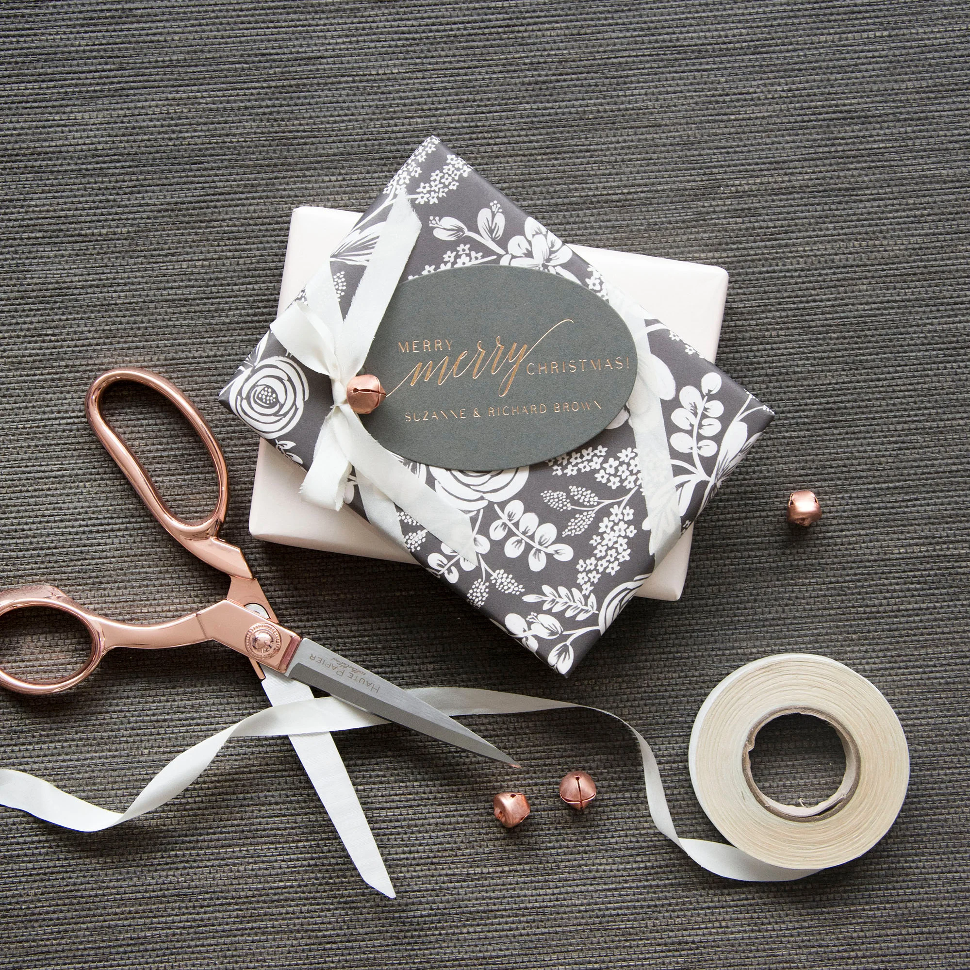 PGT_T166_ROSEscissors_HautePapier.jpg