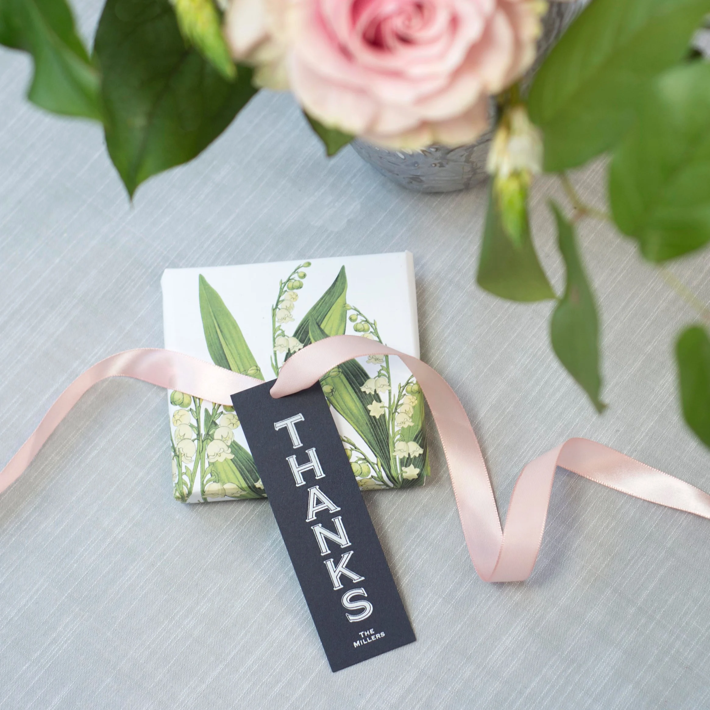 PGT_T323_Stylized_Roses_HautePapier.jpg