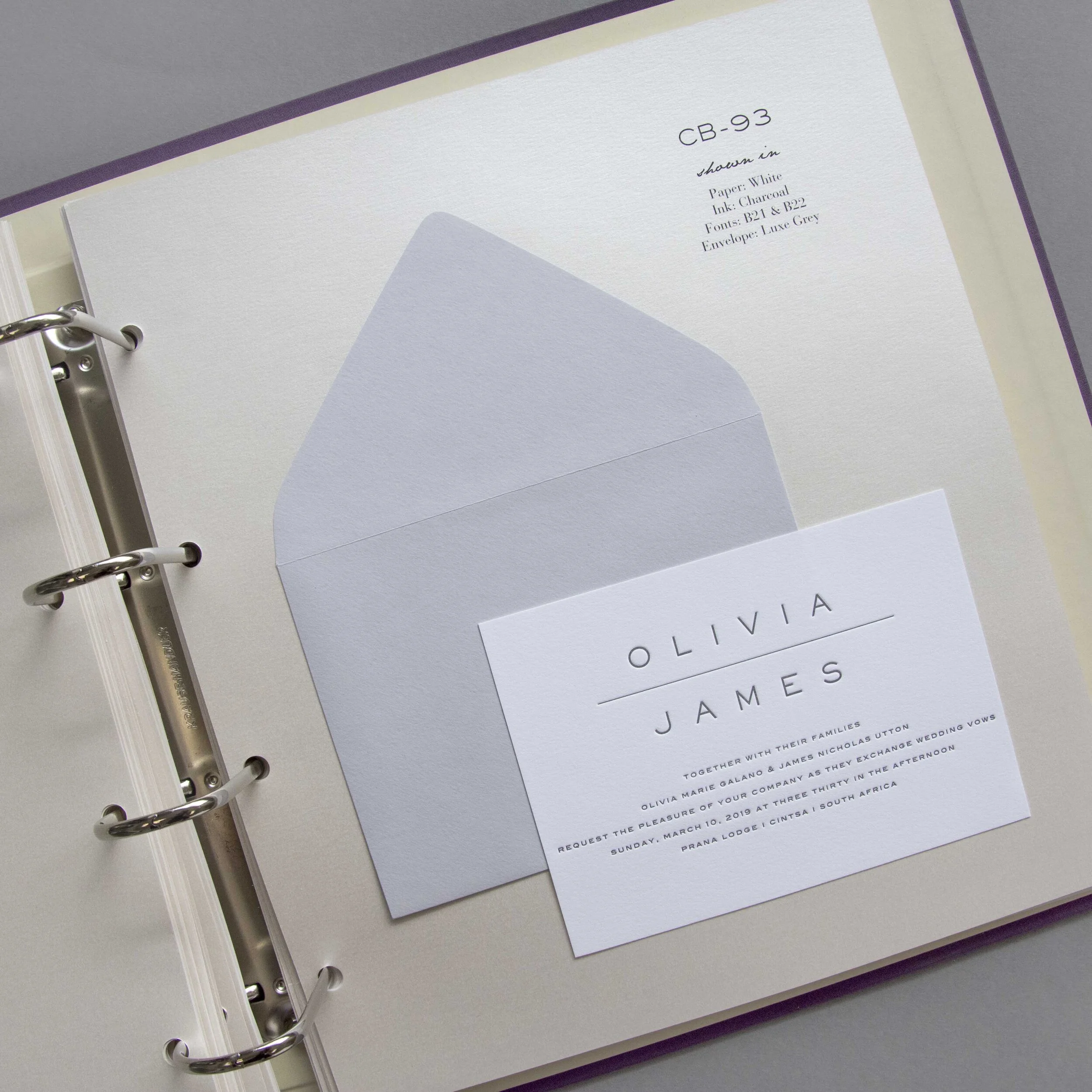 Celebrations_Inside4_Haute_Papier.jpg