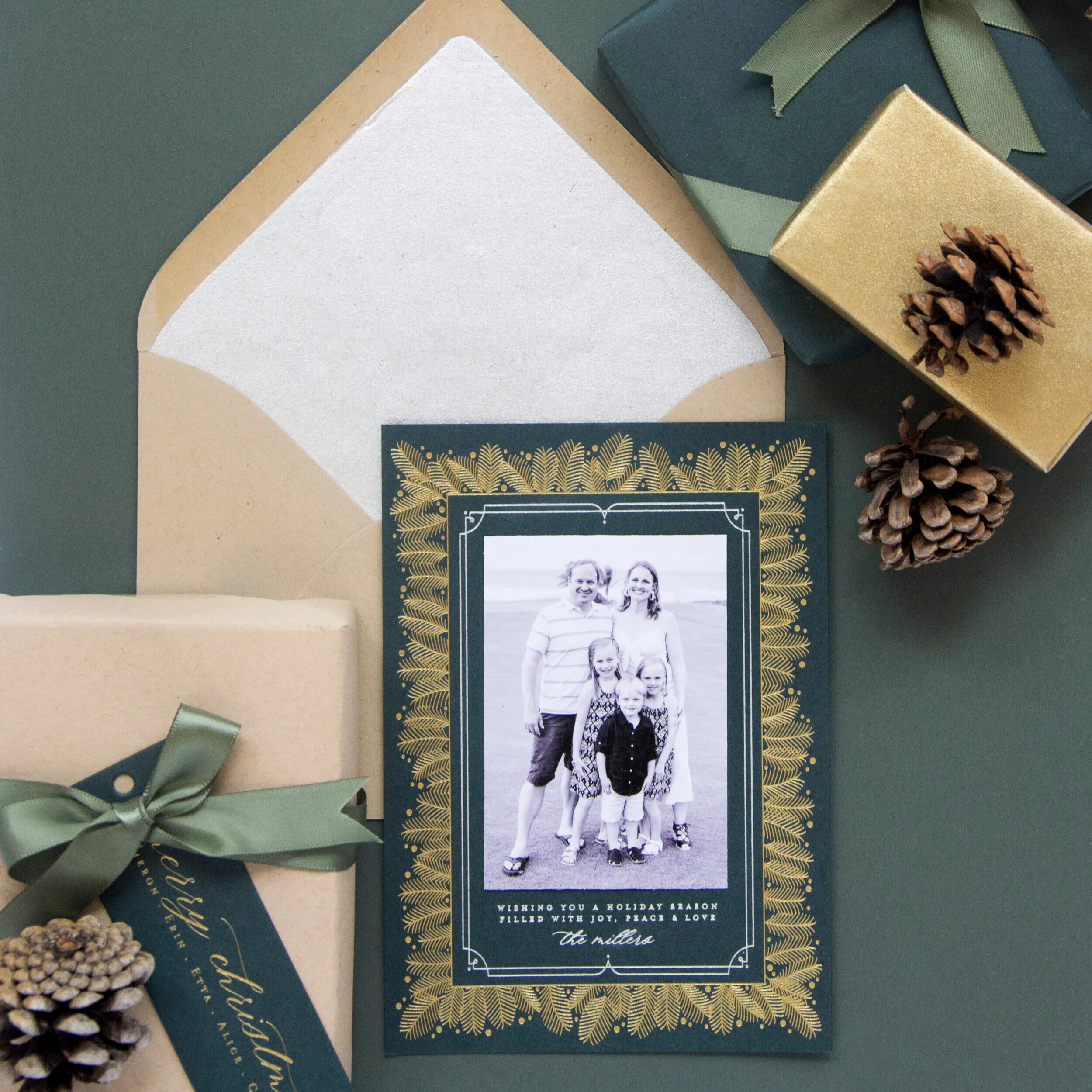 Holiday_Vienna_HautePapier_2.jpg