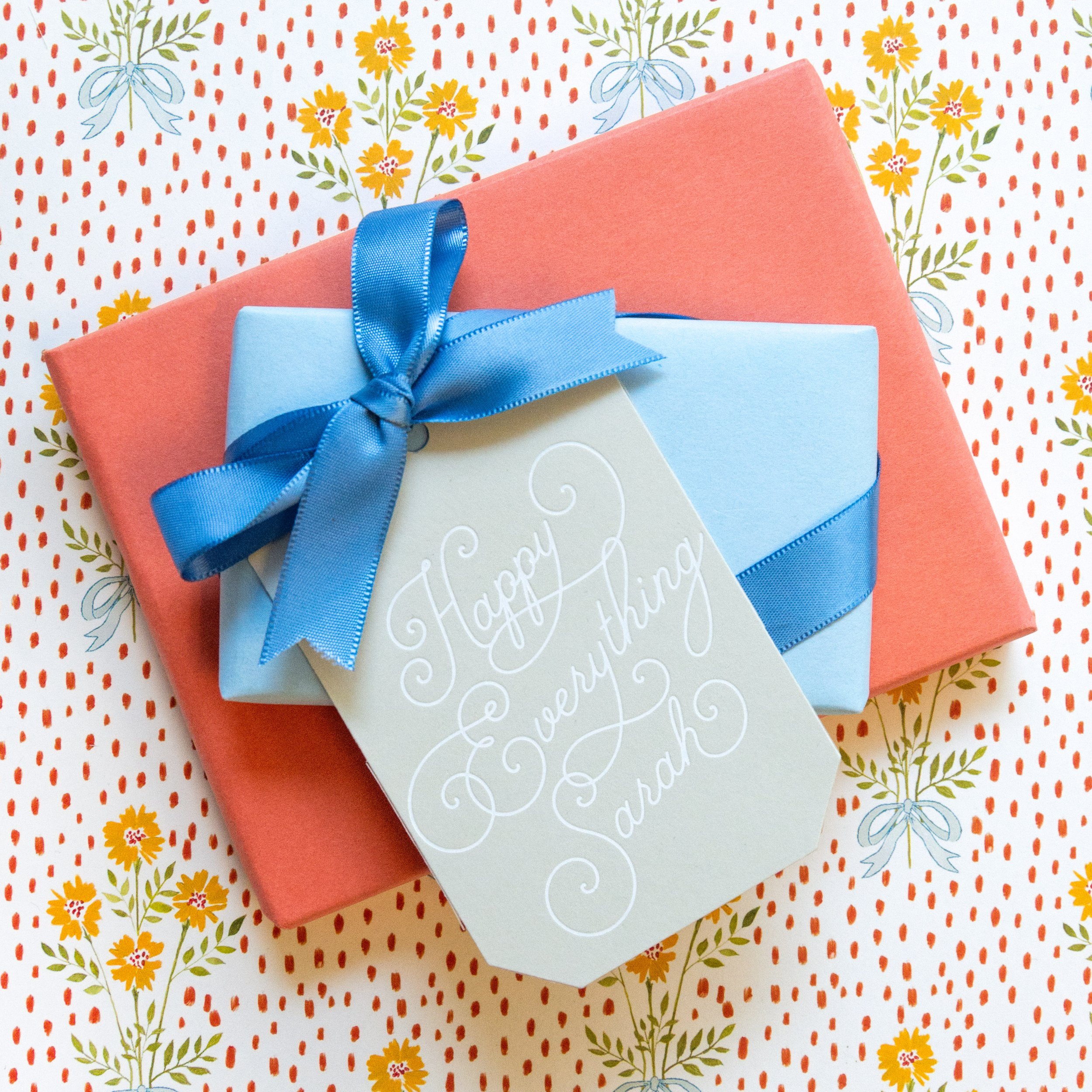 T586_Gem_Oyster_MatteWhiteFoil-4x4.jpg