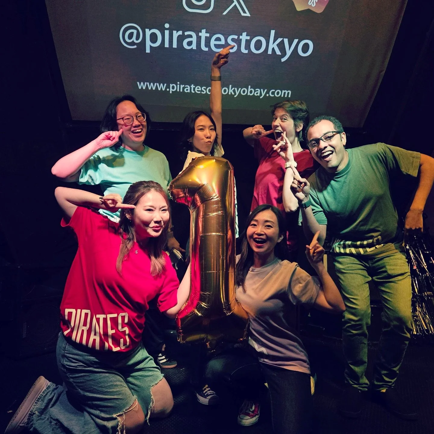 Baby Pirates are all grown up today. 
Big changes for everyone. 
We have to stop calling them babies. 
And they have to start paying rent. 
#fair
前回のバイリンガルショーを見にきてくれてありがとうございました!
Thx for coming out to our most recent show at What the Dickens!
Next