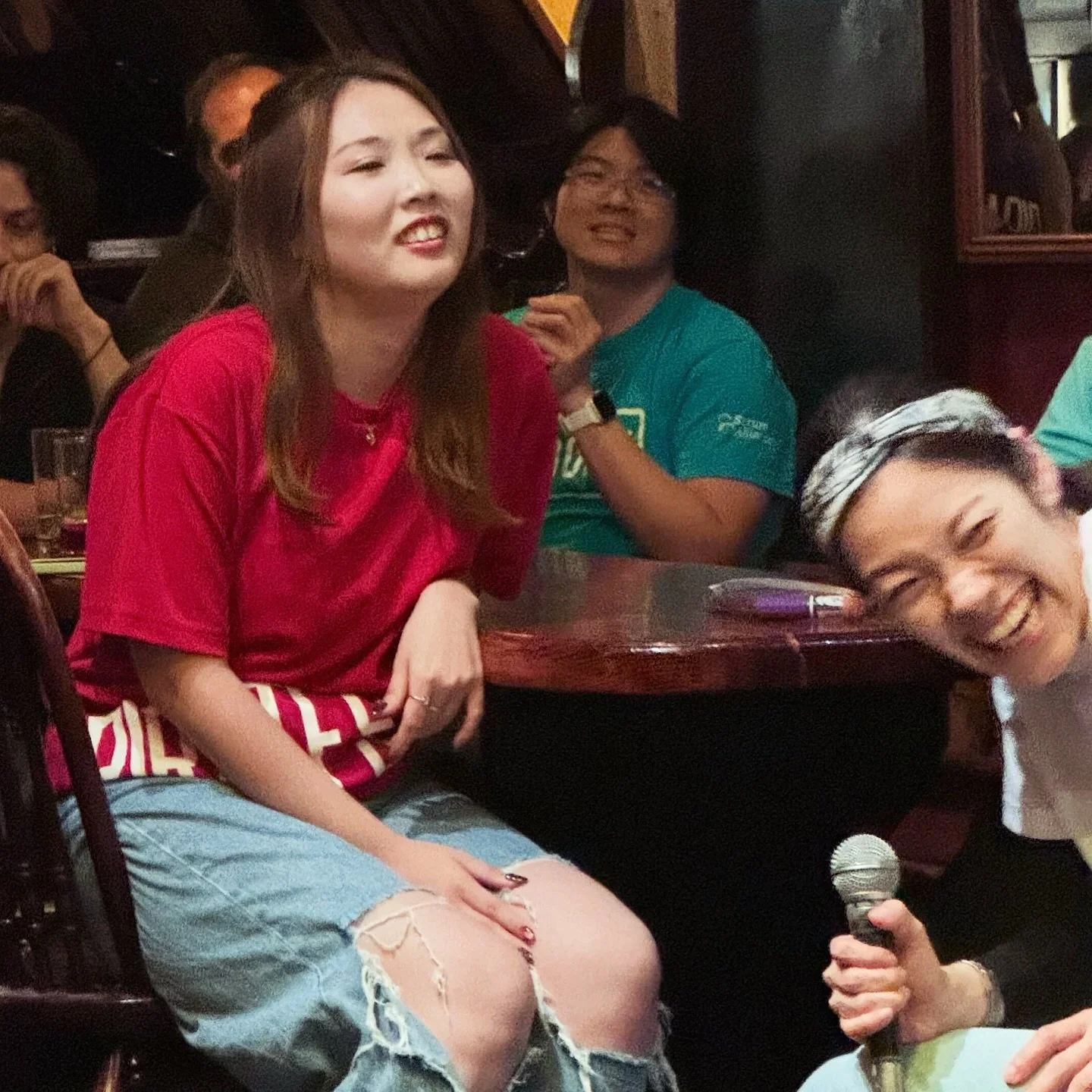 Tomoko, performing for years and loves every minute. 
Meg, just got here and is already over it. 
We are all a little Meg. 
We see you Meg. 
And we love you. 
But how about a Red Bull next month?
lmao
前回のバイリンガルショーを見にきてくれてありがとうございました!
Thx for comi
