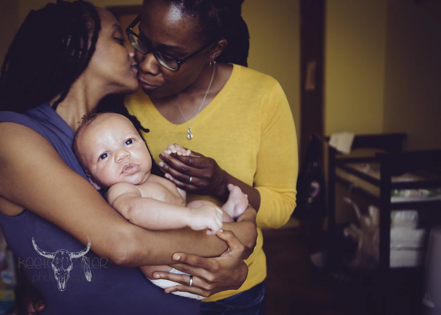 bedstuy_brooklyn_newborn_photographer.jpg