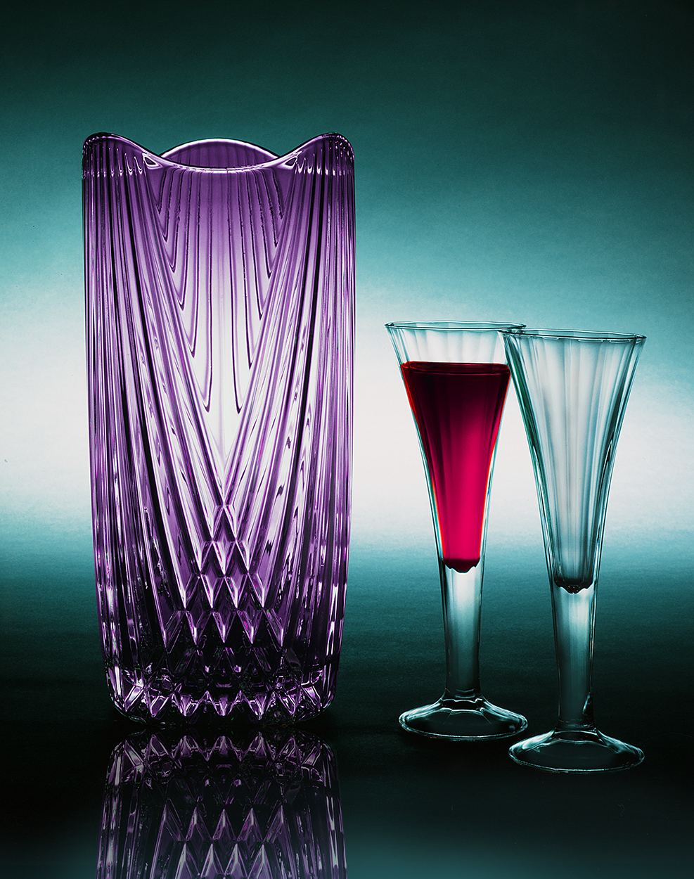 Vase -2 Glasses-X.jpg