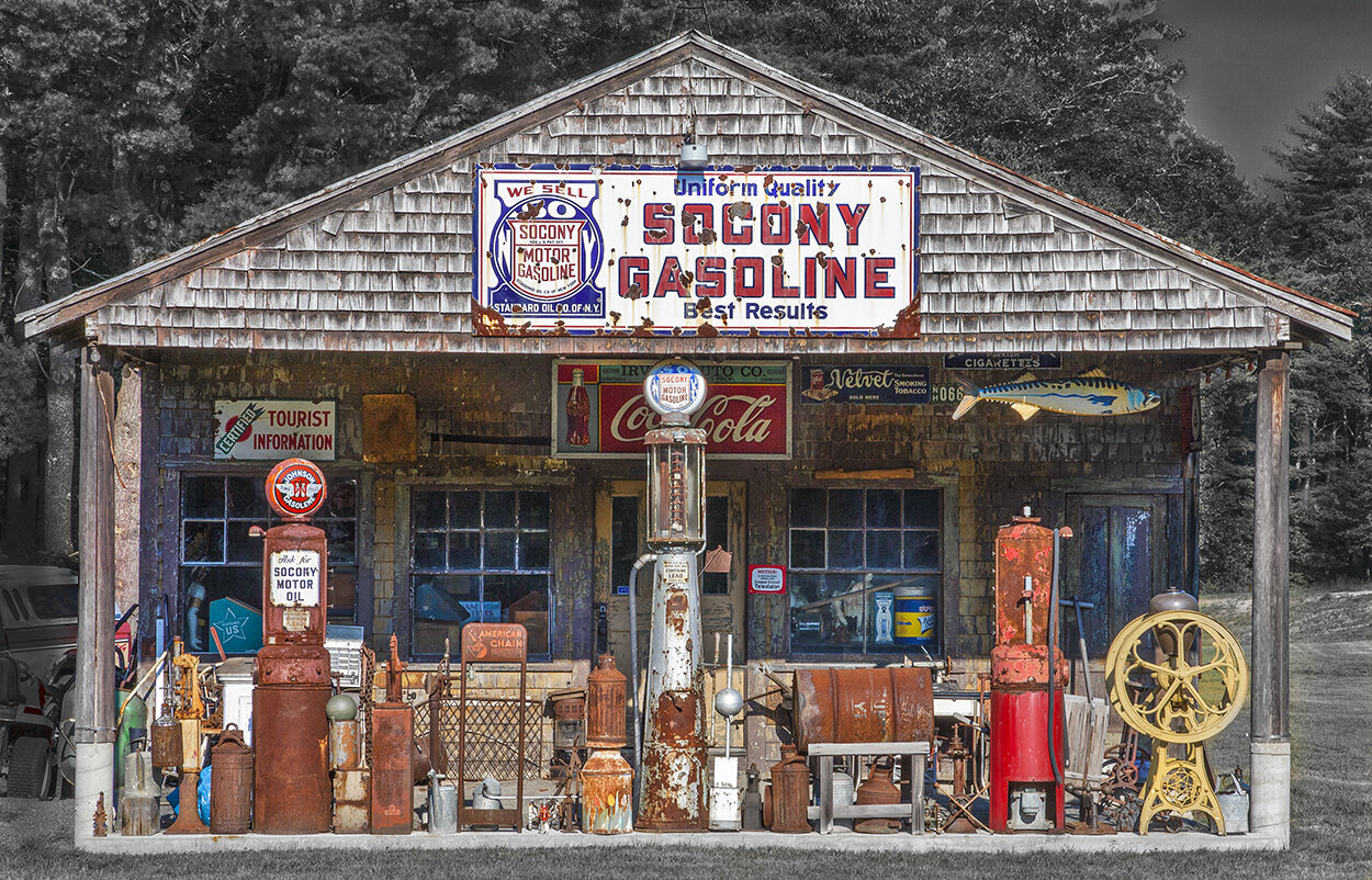 Socony Gas station.jpg