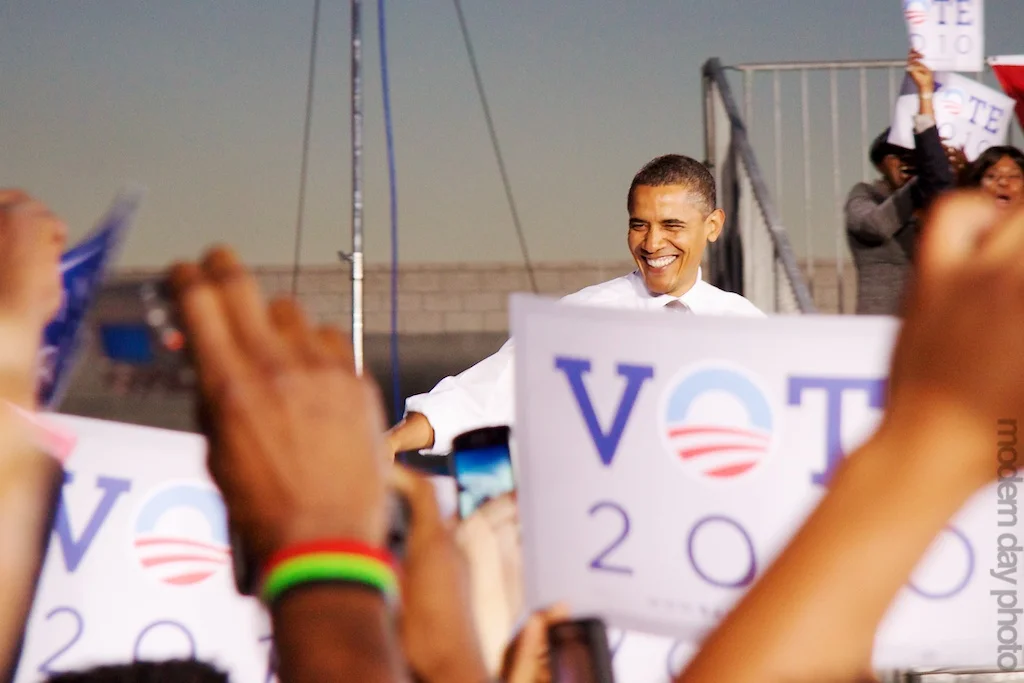 Obama_Harry_Reid_Campaign_Rally_Las_Vegas_Entrance.jpg