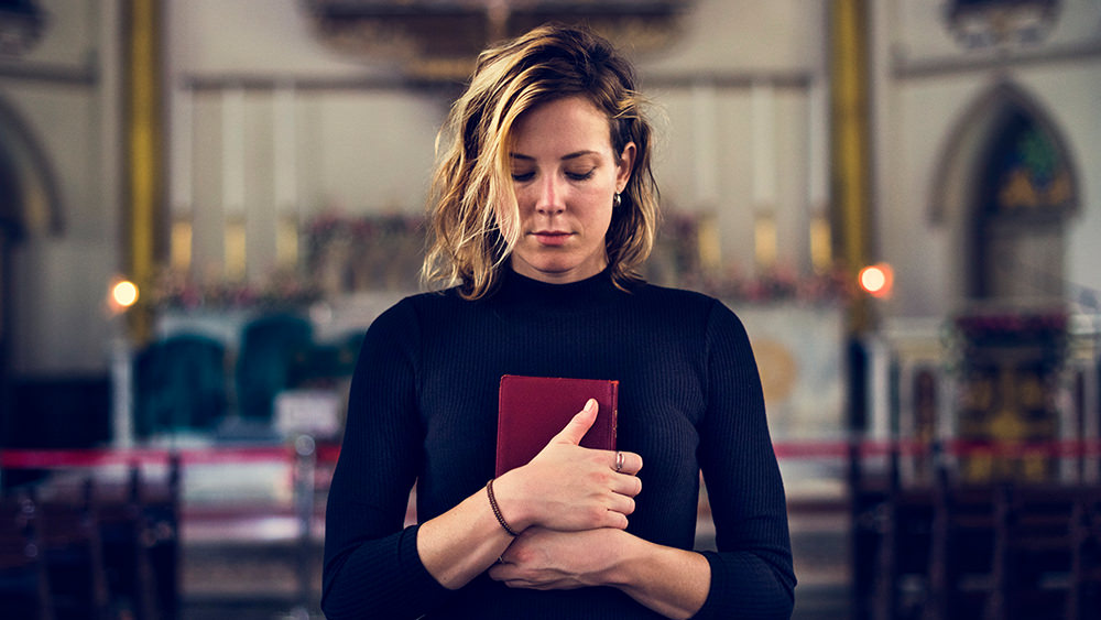 El Lado Femenino de la Iglesia