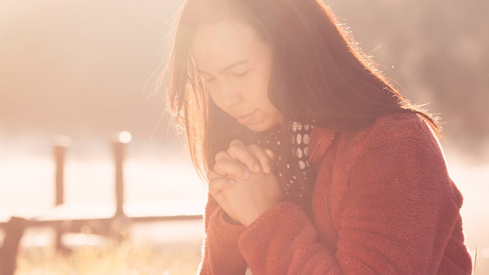 ¿Deberíamos Dirigir Nuestras Oraciones a Jesús?