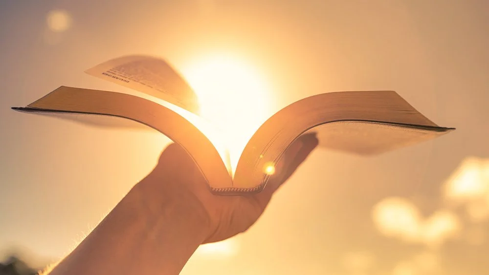 ¿De qué manera Dios prueba que es Dios?