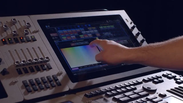 Martin VDO Face 5 and VDO Sceptron rocking the scene in the making of “City Light”