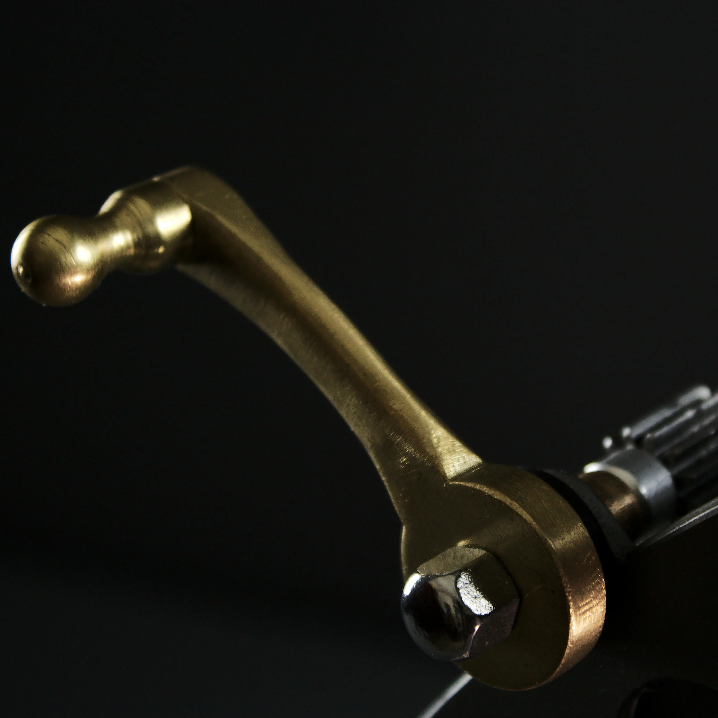 Crane mechanical sculptural lamp