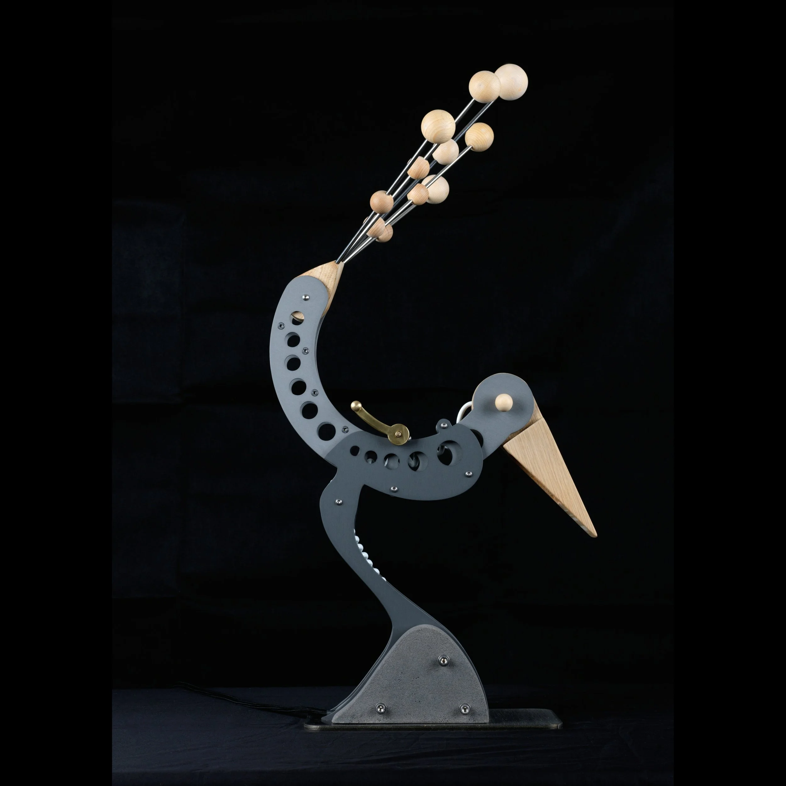 Bustard mechanical sculptural lamp