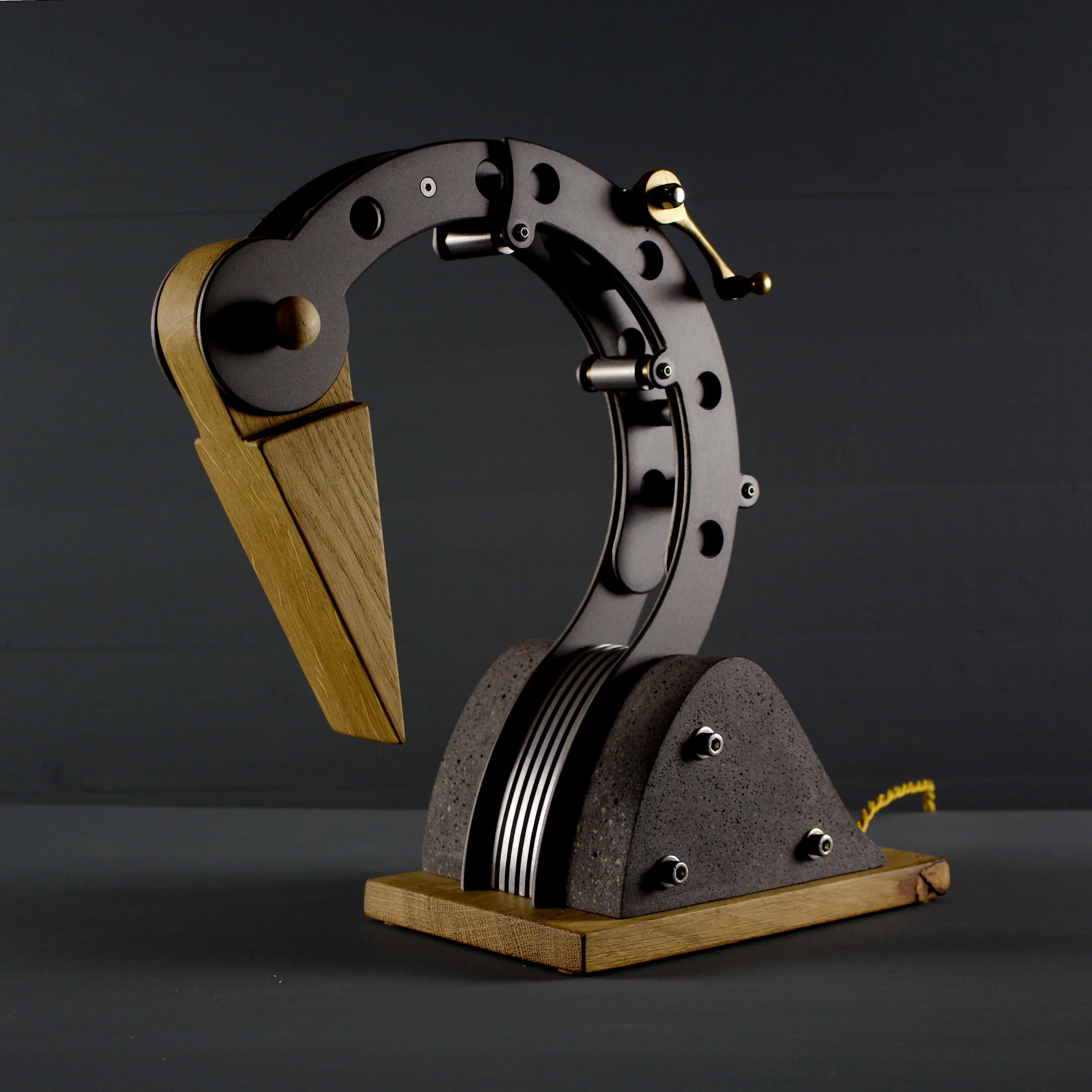 Crane tabletop lamp (small)