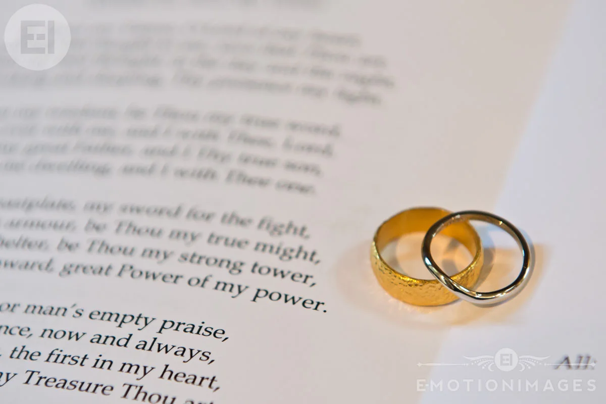 016_St Brides Wedding Photography by London Wedding Photographer_001.jpg
