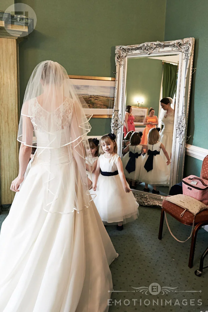 127_Moor Park Wedding Photography_004.jpg