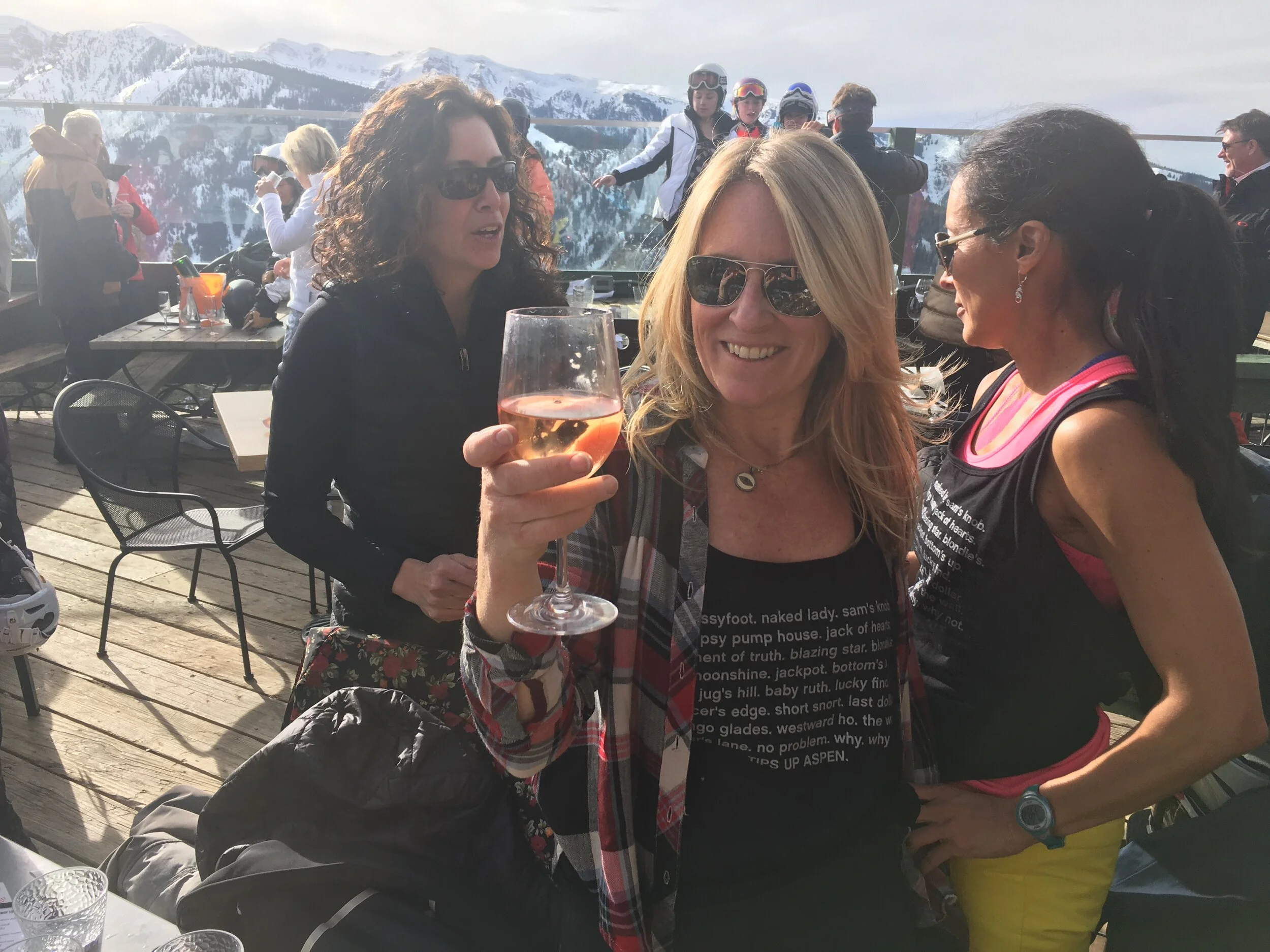 A little Aprés Rosé at Cloud 9 after a Highland Bowl Hike, earn those turns!!