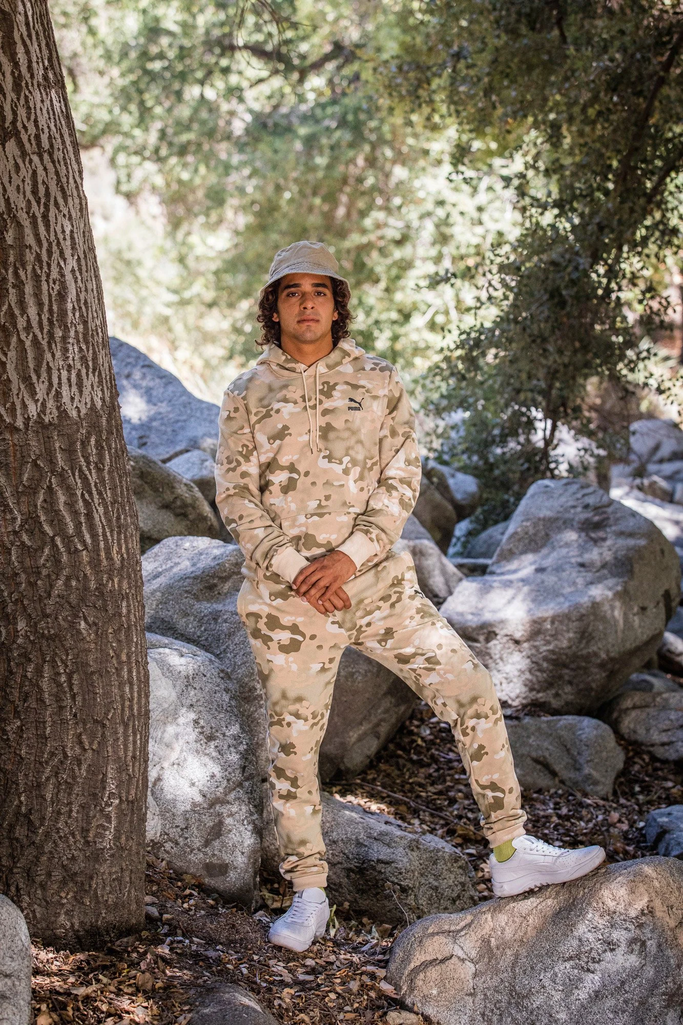 21AW_PNA_Ecom_Woods_Mens-Look-3_1.jpg